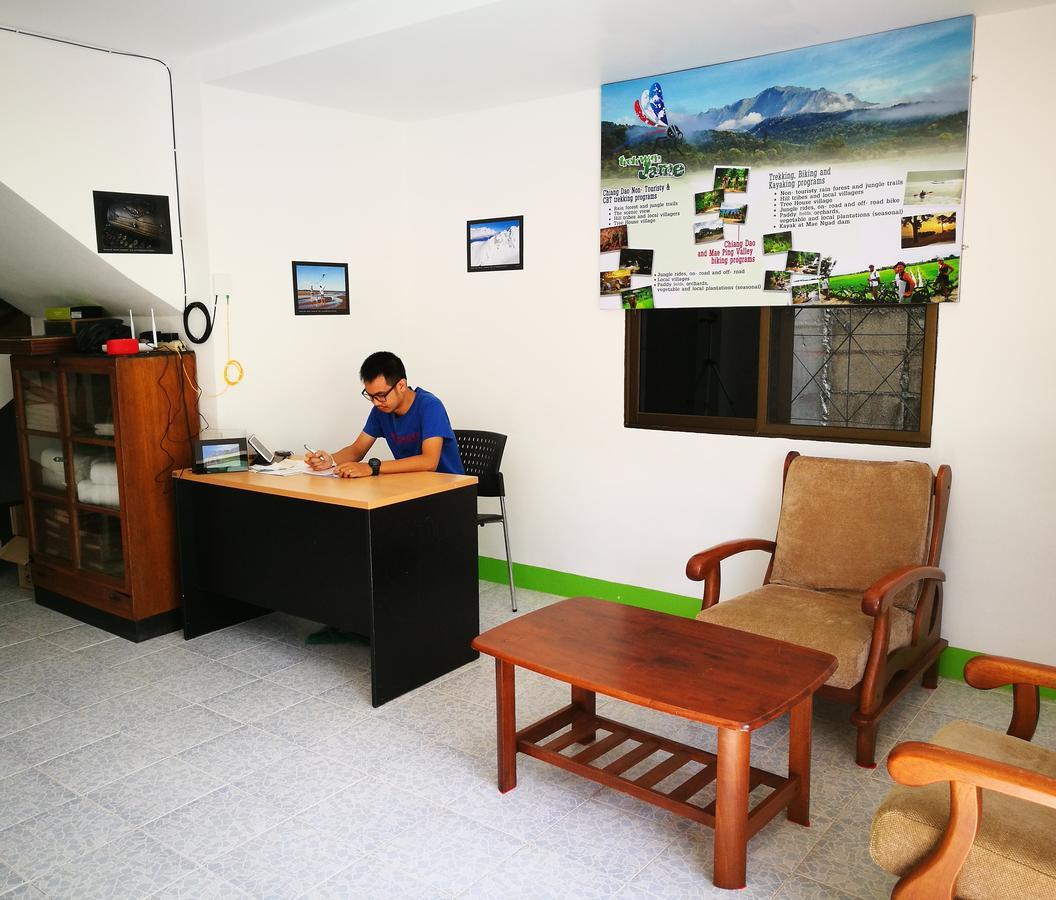 Stay With Jame Hostel Чіангмай Екстер'єр фото